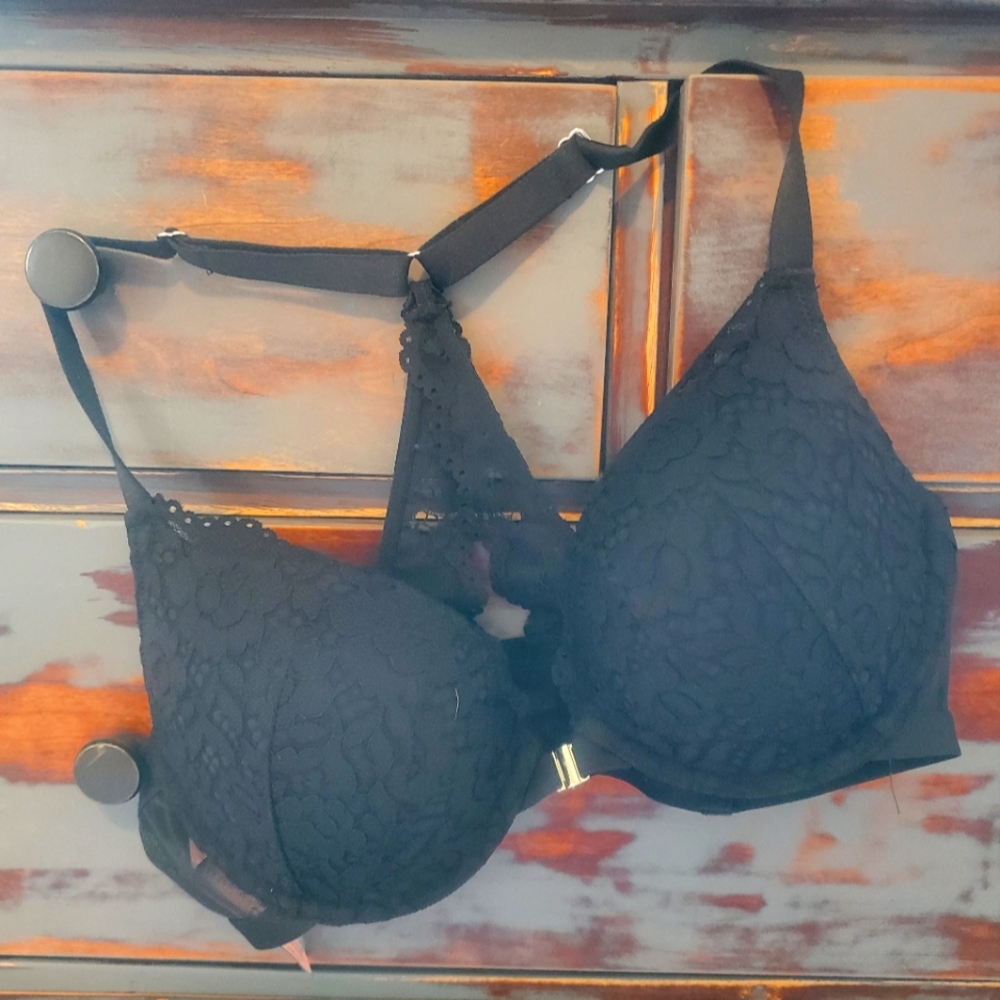 Push-up eraser back bra